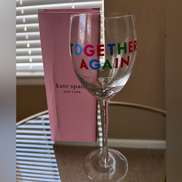 Kate Spade Crystal Wine Glass - Picture 1 of 5
